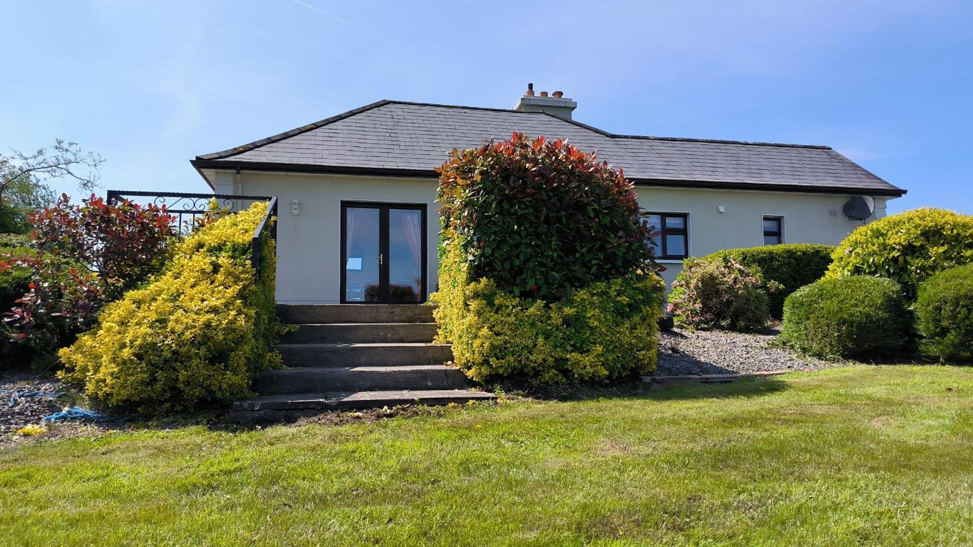 Swinford Country House ภายนอก รูปภาพ